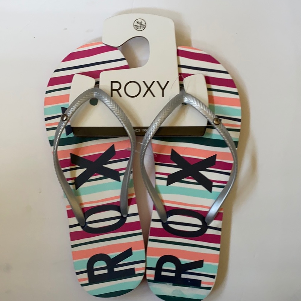 Roxy slip ons